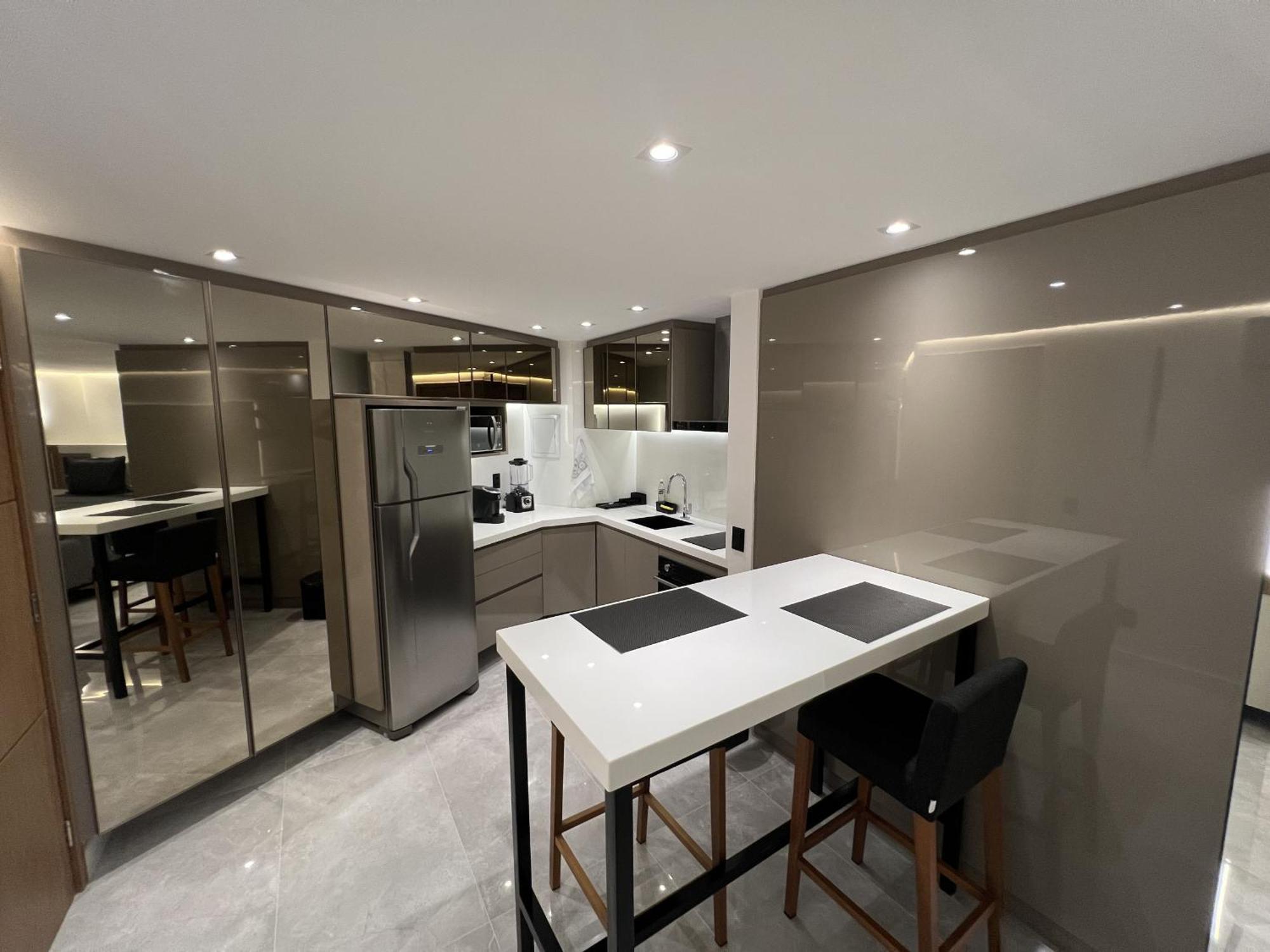 Apartamento Particular Deluxe Iate Plaza *
