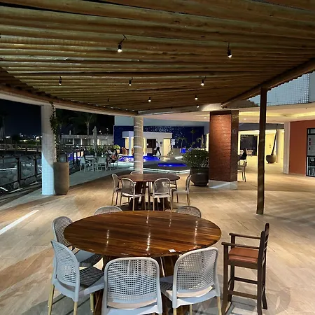 Particular Deluxe Iate Plaza Fortaleza (Ceara)