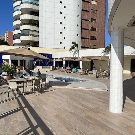 Particular Deluxe Iate Plaza